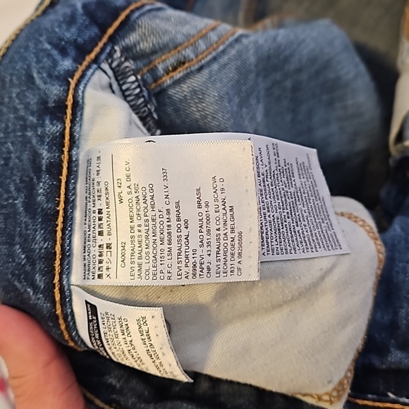 Men's Levi's 522 Distressed Jean's Size 33×30 - Picture 8 of 10